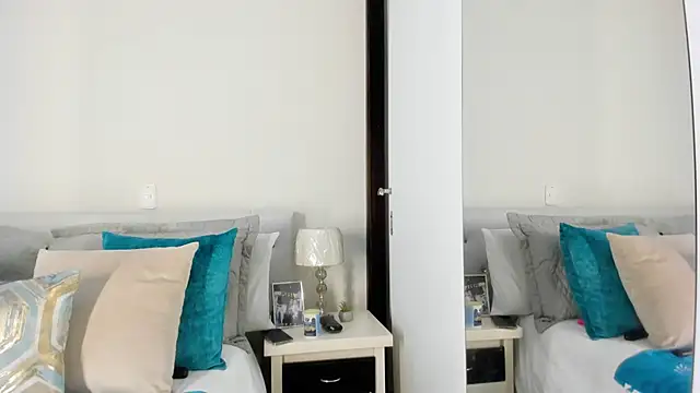 rachel evansxx online show from 25, 2, 2025