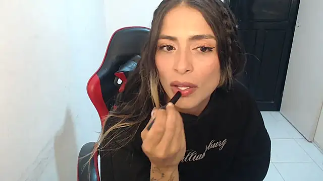 Liamiler01  online show from 19, 2, 2026