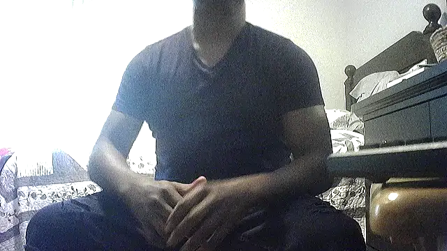 Snapshot of ThugDick79 chatting on 17, 6, 2026 ThugDick79 online show from 17, 6, 2026