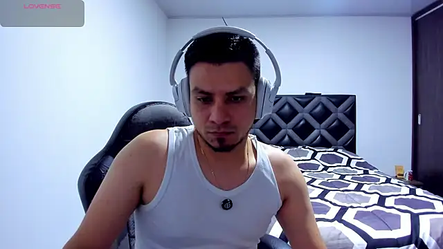 Snapshot of Rick_Diesel_ chatting on 7, 7, 2026 Rick Diesel online show from 7, 7, 2026