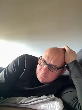 vanjbi45 online show from 27, 10, 2025