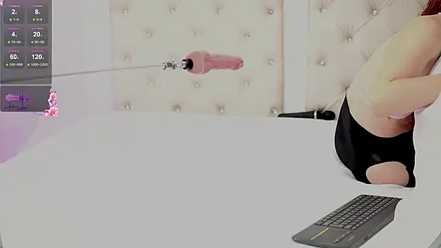 caroline adams  online show from 14, 11, 2025