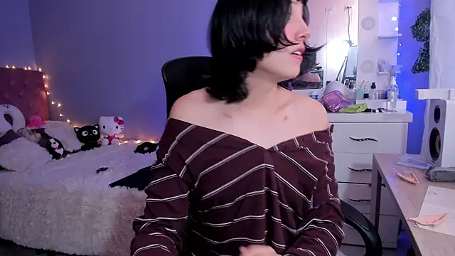 Snapshot of Room312_ chatting on 10, 12, 2024 Room312 online show from 10, 12, 2024