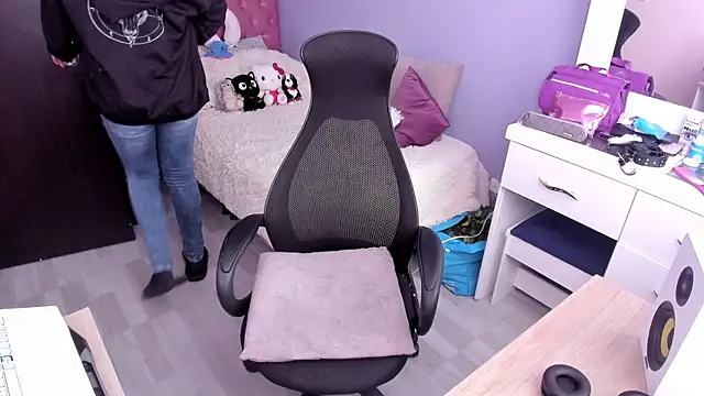 Snapshot of Room312_ chatting on 16, 12, 2024 Room312 online show from 16, 12, 2024