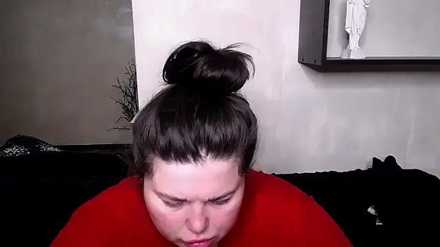 Emily Mo online show from 14, 10, 2025