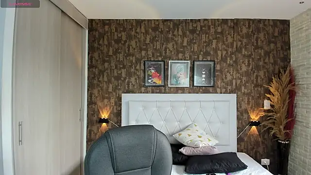 kitty  horny online show from 28, 1, 2025