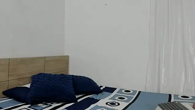 Lauralove 69 online show from 21, 5, 2026