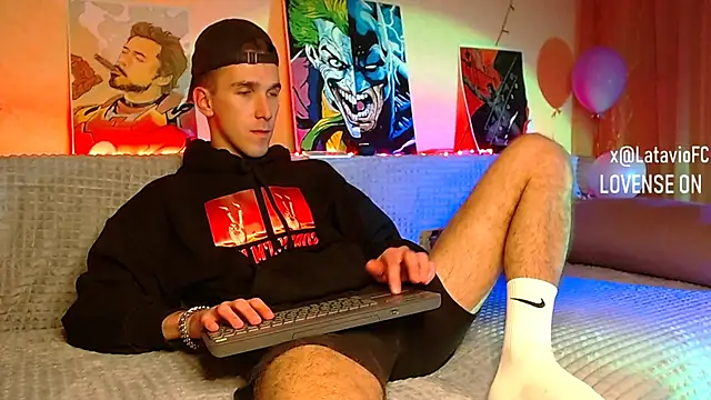 Midnighter  online show from 14, 1, 2025