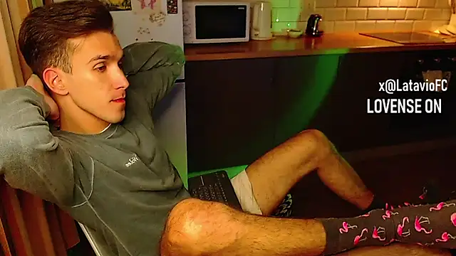 Midnighter  online show from 29, 9, 2025