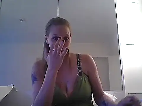 WildScorpio86 online show from 14, 2, 2025