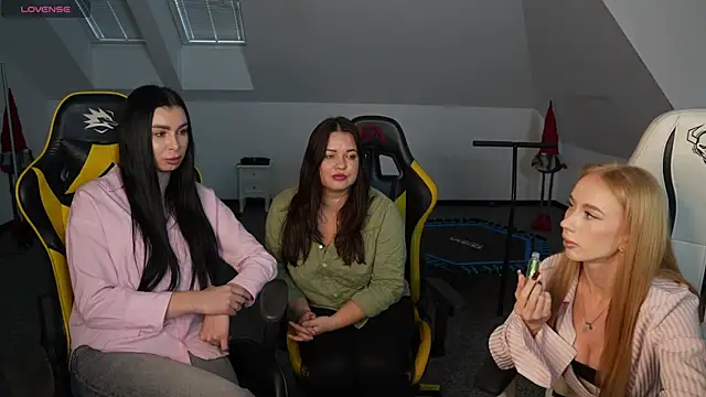 Amelia Blaze online show from 30, 10, 2025