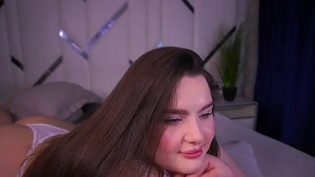 CuteAmberr online show from 17, 3, 2025