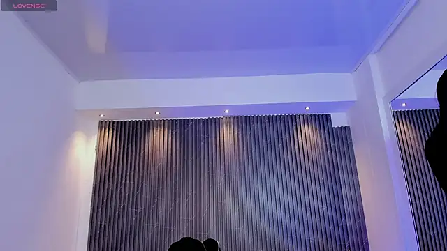 charlottewhitte online show from 2, 3, 2026