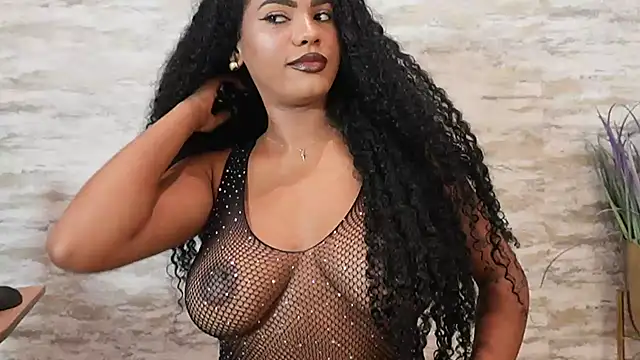HOTBLACKANDWHITE2 online show from 25, 7, 2026