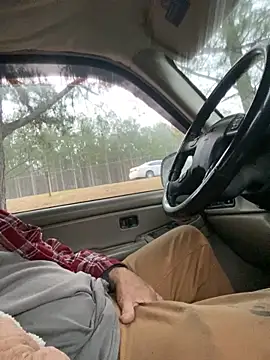 Snapshot of Themechanic420 chatting on 29, 1, 2025 Themechanic420 online show from 29, 1, 2025