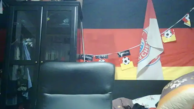 Die-geile-Sau online show from 17, 1, 2026
