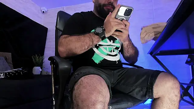 Snapshot of jhon_bear03 chatting on 3, 6, 2026 jhon bear03 online show from 3, 6, 2026