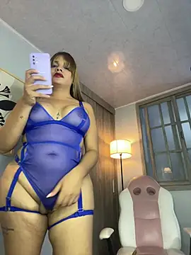Snapshot of Vanesa_novvoa chatting on 6, 6, 2026 Vanesa novvoa online show from 6, 6, 2026