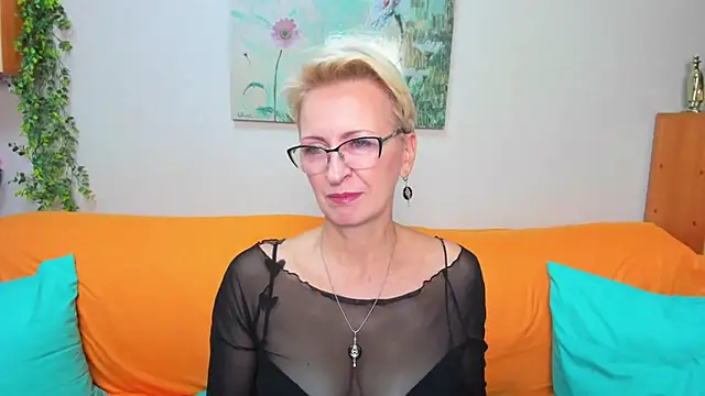 iamyourdream89 online show from 26, 10, 2025