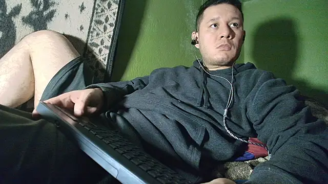 sweet cock28 online show from 4, 2, 2026