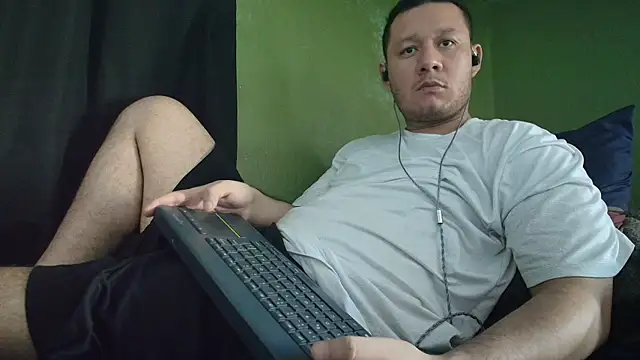 sweet cock28 online show from 24, 7, 2026