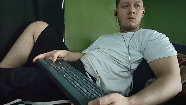 sweet cock28 online show from 25, 7, 2026