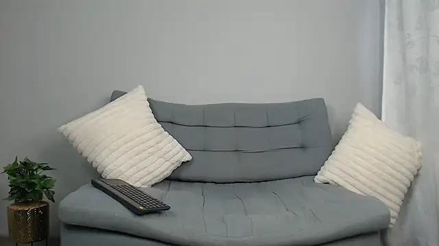 Amber Etan online show from 3, 8, 2026