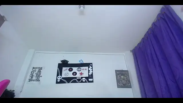 pinky violeta online show from 21, 9, 2025