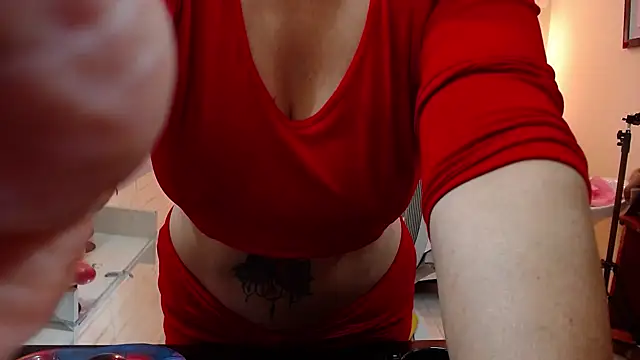 Sarah teiku online show from 27, 12, 2024