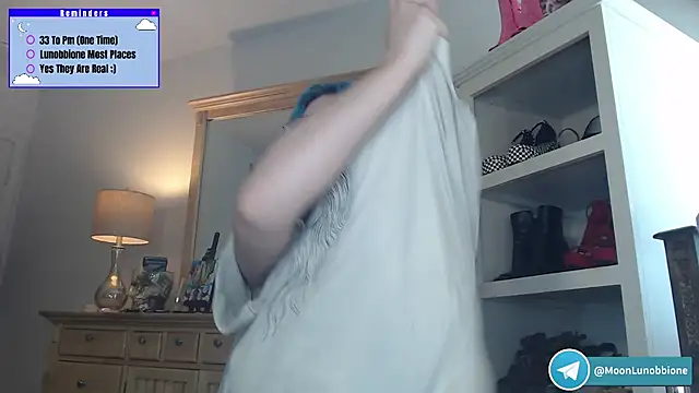 Snapshot of Lunobbione chatting on 22, 3, 2026 Lunobbione online show from 22, 3, 2026