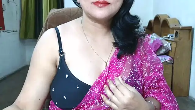 Cute Mahi22 online show from 17, 7, 2026