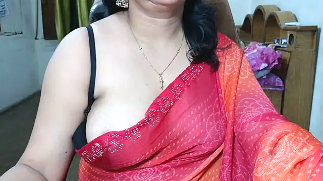 Cute Mahi22 online show from 28, 7, 2026