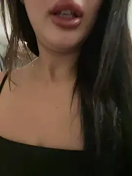 Sarahkhaalifa online show from 17, 7, 2026