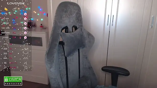 Snapshot of aliice_cutie chatting on 15, 3, 2025 aliice cutie online show from 15, 3, 2025