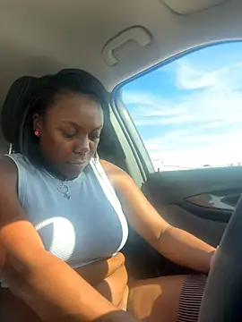 Snapshot of TrueeFantasee chatting on 26, 11, 2025 TrueeFantasee online show from 26, 11, 2025