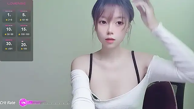 Snapshot of VaerySaenz chatting on 8, 12, 2024 VaerySaenz online show from 8, 12, 2024