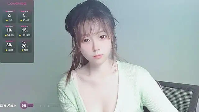 Snapshot of VaerySaenz chatting on 8, 1, 2025 VaerySaenz online show from 8, 1, 2025