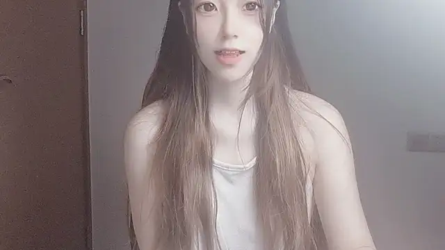 Snapshot of VaerySaenz chatting on 19, 10, 2025 VaerySaenz online show from 19, 10, 2025