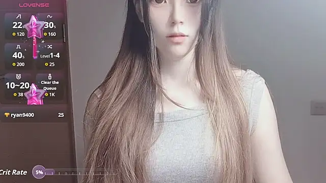 Snapshot of VaerySaenz chatting on 28, 10, 2025 VaerySaenz online show from 28, 10, 2025