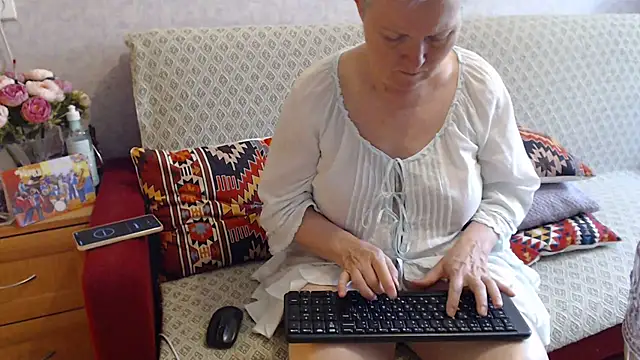 Snapshot of zarinafonliberman chatting on 9, 7, 2026 zarinafonliberman online show from 9, 7, 2026