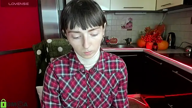 TayanaJons online show from 17, 11, 2025