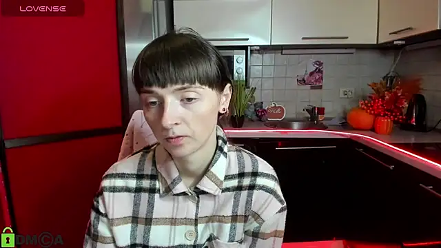 TayanaJons online show from 2, 12, 2025