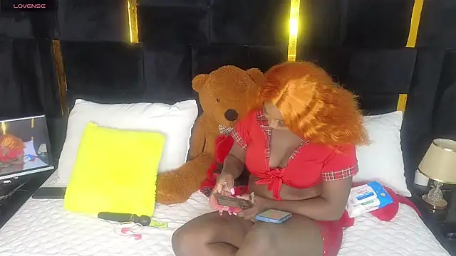 Snapshot of Sexy_sharntel chatting on 2, 10, 2025 Sexy sharntel online show from 2, 10, 2025