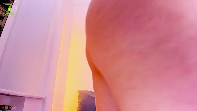 Snapshot of ErikaLust chatting on 24, 1, 2025 ErikaLust online show from 24, 1, 2025