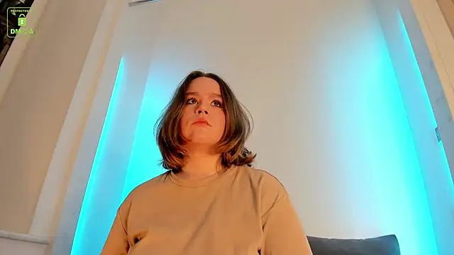 Snapshot of ErikaLust chatting on 10, 10, 2025 ErikaLust online show from 10, 10, 2025