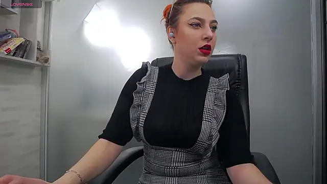 AvaBlue  online show from 8, 3, 2026