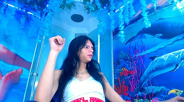 alessa brown74 online show from 20, 1, 2025