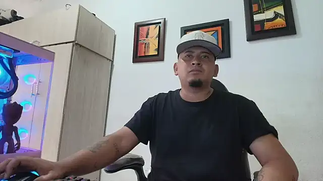 Snapshot of myke_andrade chatting on 13, 1, 2026 myke andrade online show from 13, 1, 2026