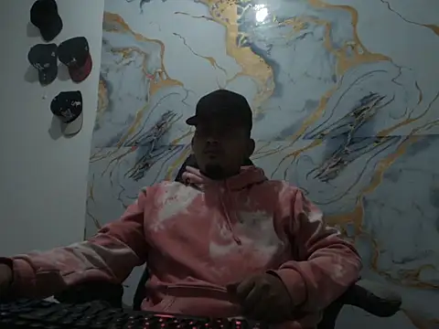 Snapshot of myke_andrade chatting on 5, 2, 2026 myke andrade online show from 5, 2, 2026