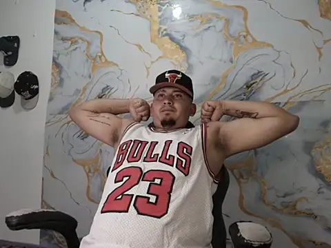 Snapshot of myke_andrade chatting on 12, 2, 2026 myke andrade online show from 12, 2, 2026